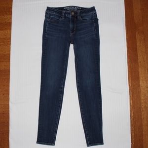 EUC Dark Wash AEO Super Stretch Hi-Rise Jegging